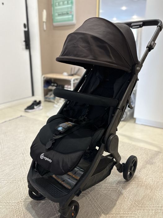 Продам коляску Ergobaby metro+