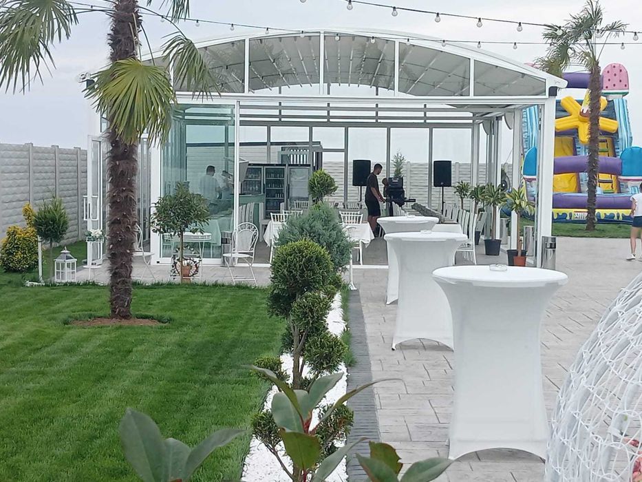 Locatie petreceri copii, cu piscina si gradina