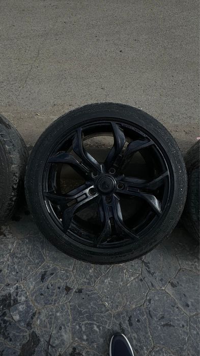 Продам комплект с диской