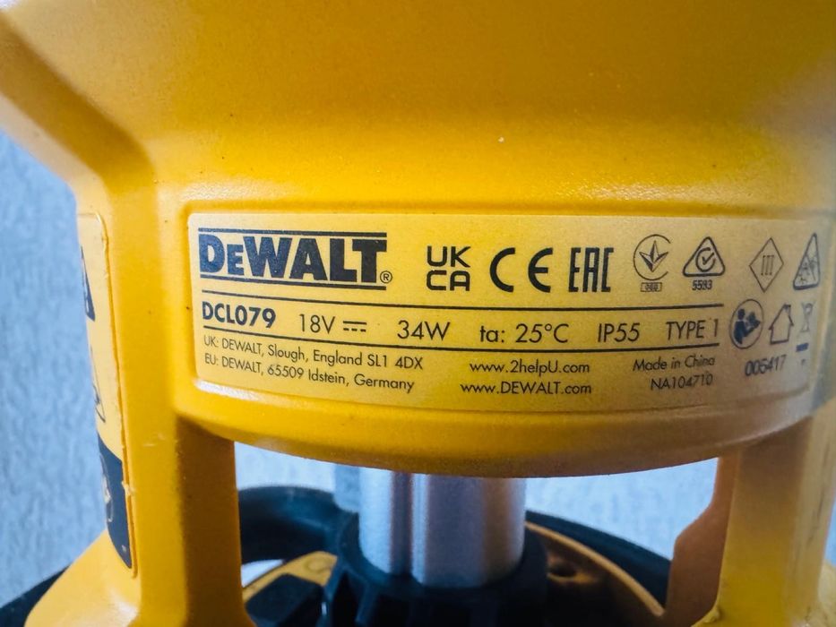Lanterna dewalt dcl 079