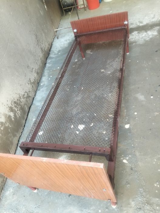 Карават манеж сотилади