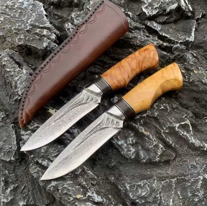 Cutit otel veritabil Damasc, teaca piele naturala