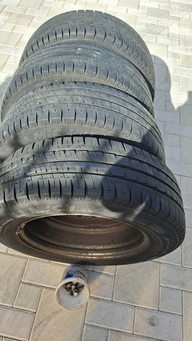 Vand Cauciucuri 205/65/16c
