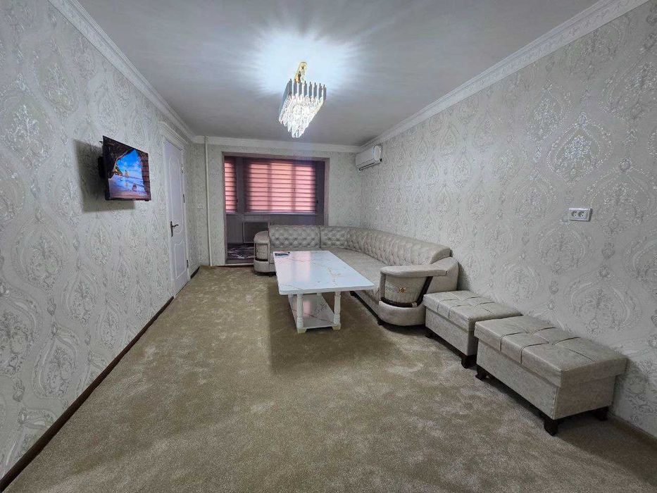 Продаётся люкс 3х комнатная квартира на 4-этаже 6-веранда ул.Гагарина!