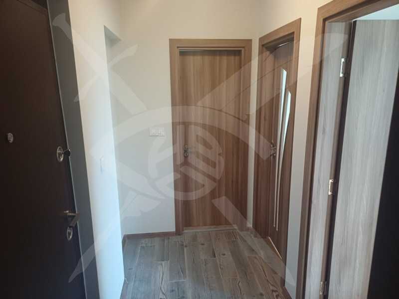 Продава се Двустаен апартамент в Варна, Левски - 64 кв.м за 2429 €/кв.м - Снимка #6