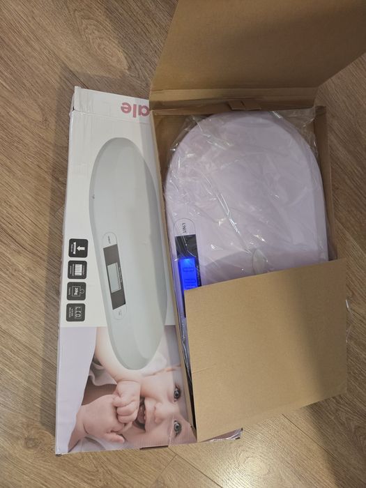 Бебешка везна! Baby scale!
