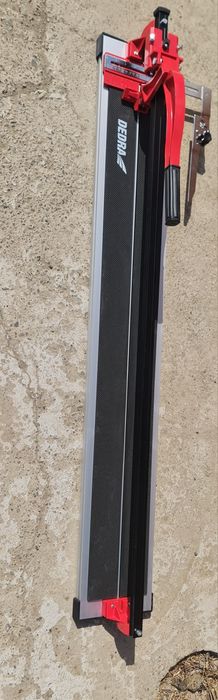 Ofer spre inchiriat scule construcții Mai compactor Placa compactoare/