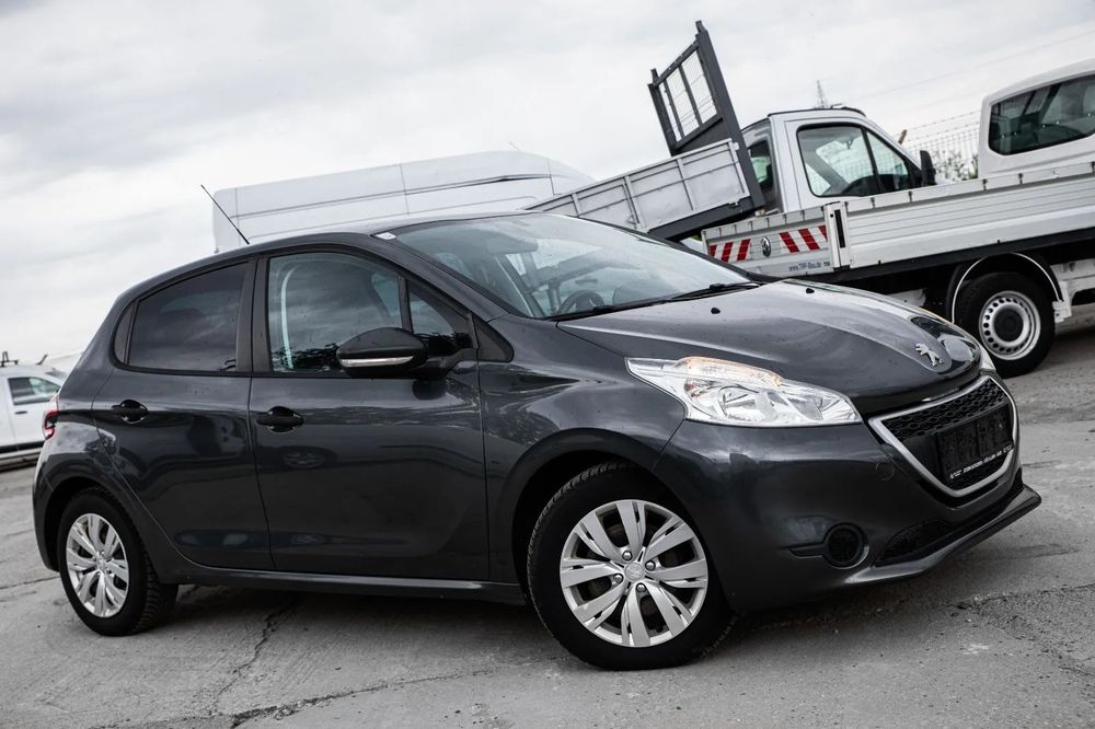 Peugeot 208 Peugeout 208 benzina 10mpi