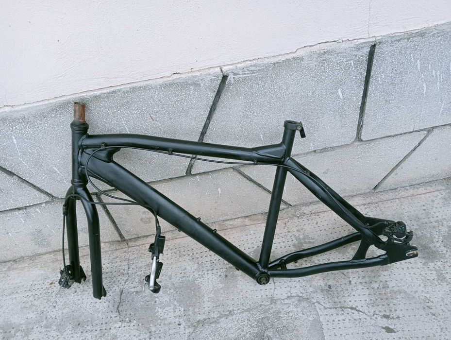 Roata fata spate 29 Cadru mtb 26 alu frana disc Manete Shimano Deore 3x9 V