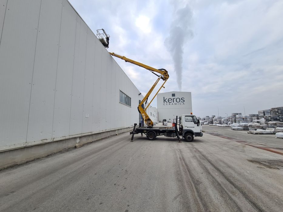 Услуги автовишка вишка самосвал с кран,топлоизолация,рязане на дървета
