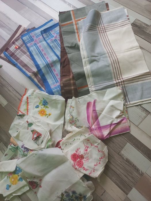 Продавам текстил от времето на соца, нови и употребявани