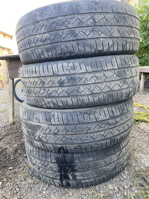 Продам шины Continental в размере 225/60/18