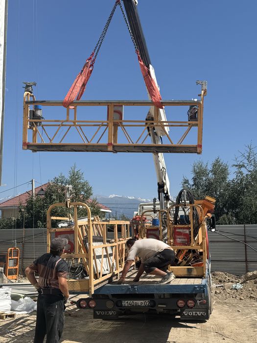 Фасадный подъемник (люлька)