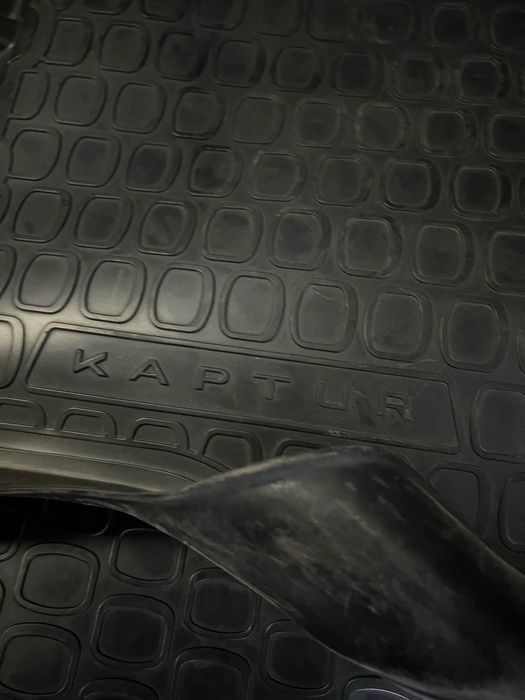 Полики Рено Каптюр