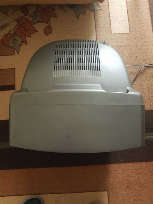 LG Телевизор ,работещ,запазен