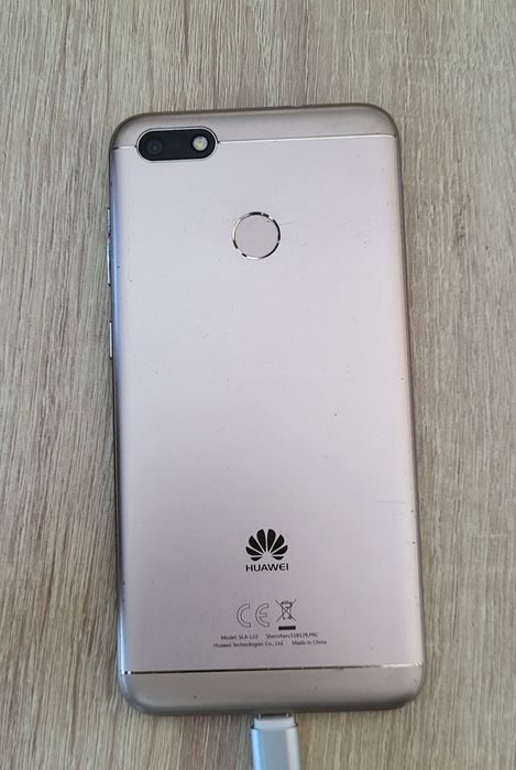 Huawei y6 prime продам