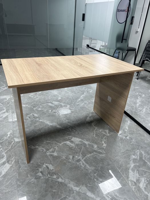 Офисные / письменные / компьютерные столы