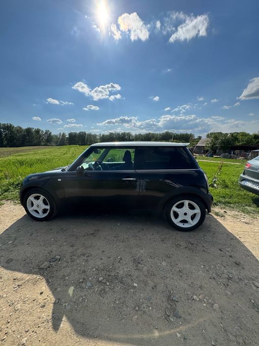 Minicooper motor 1.6 Benzină.