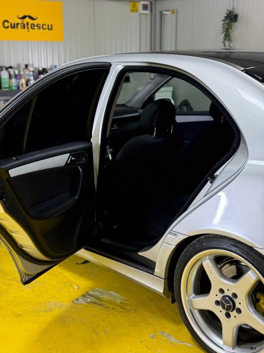 Mercedes Benz c220 CDI  150 CP