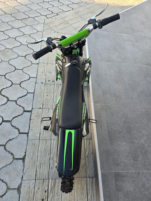 Електрически кросов мотор