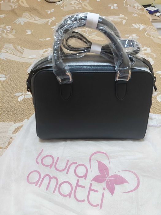 Стилна дамска чанта