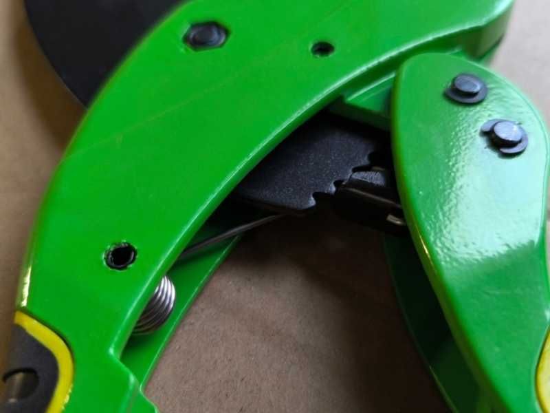 Ножица за тръби PPR*PVC*PE*PEX-AL-PEX*PE-RT до 42мм ПРОФИ