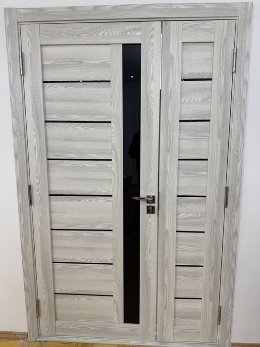 Продается Двери почти новые