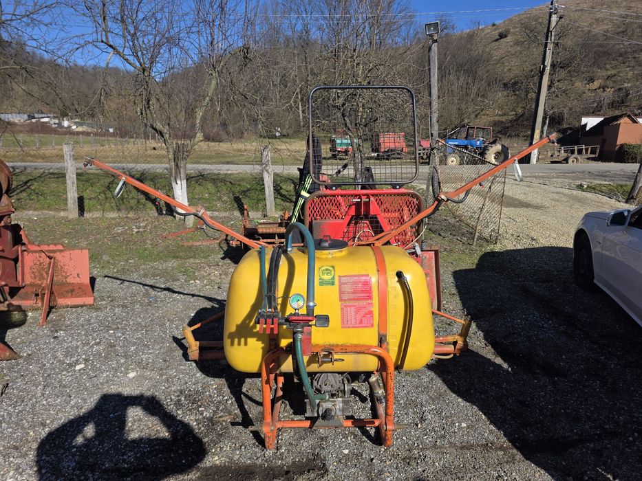 Bazin 350 litri  instalatie de erbicidat  cu brate 8 metri