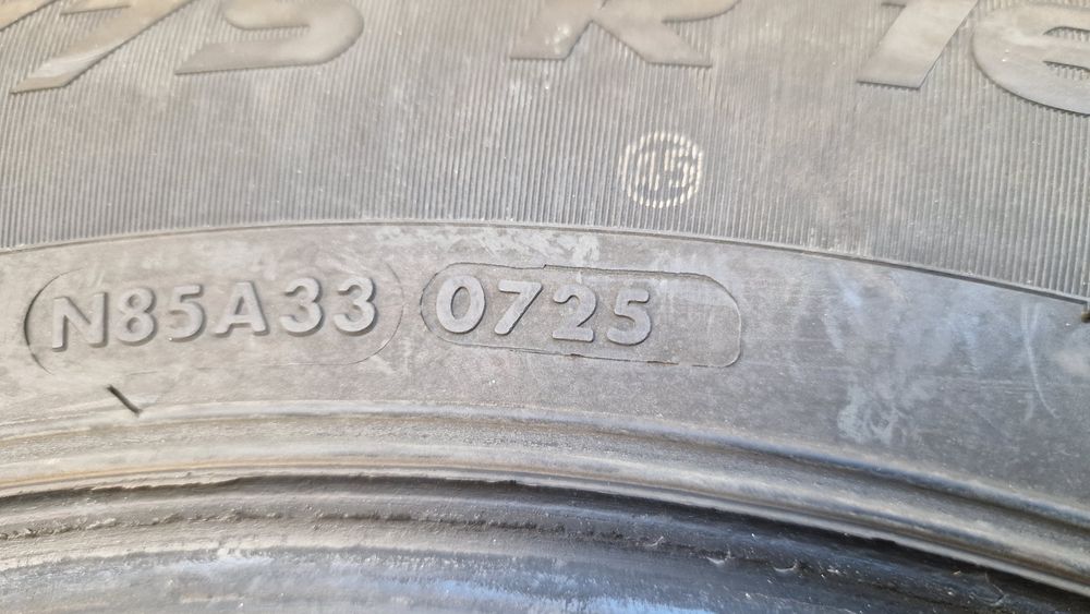 Зимни гуми VREDSTEIN COMTRAC2 - 215/75/16 - 114/116C - DOT 0725