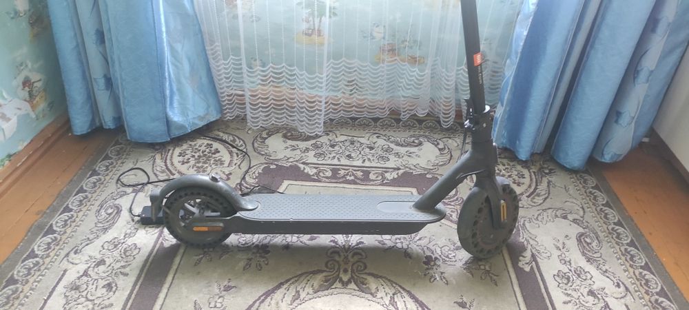 Ксеоми электро скутер