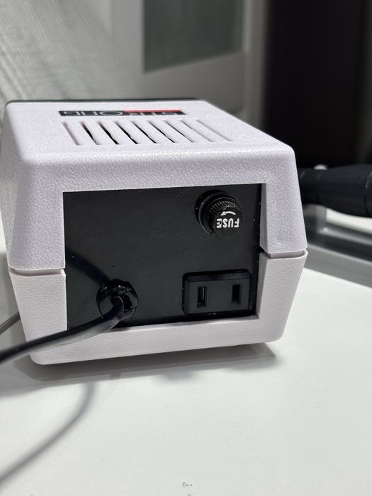 Аппарат для маникюра Strong 204