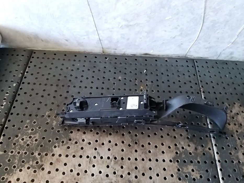 Bloc butoane geamuri oglinzi ford focus 3 facelift f1et14a132ab 3s010130325