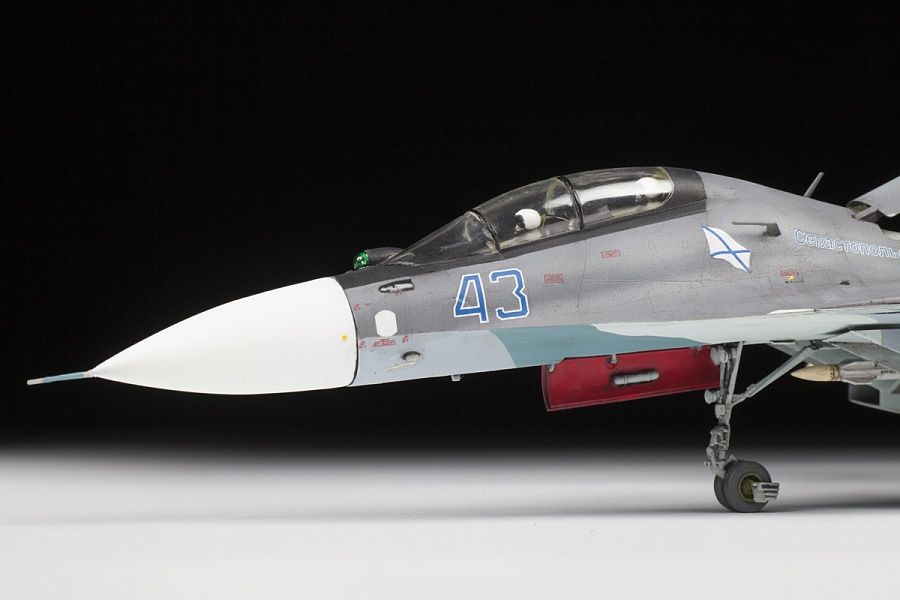 Сборная пластиковая модель Су-30СМ 1/72