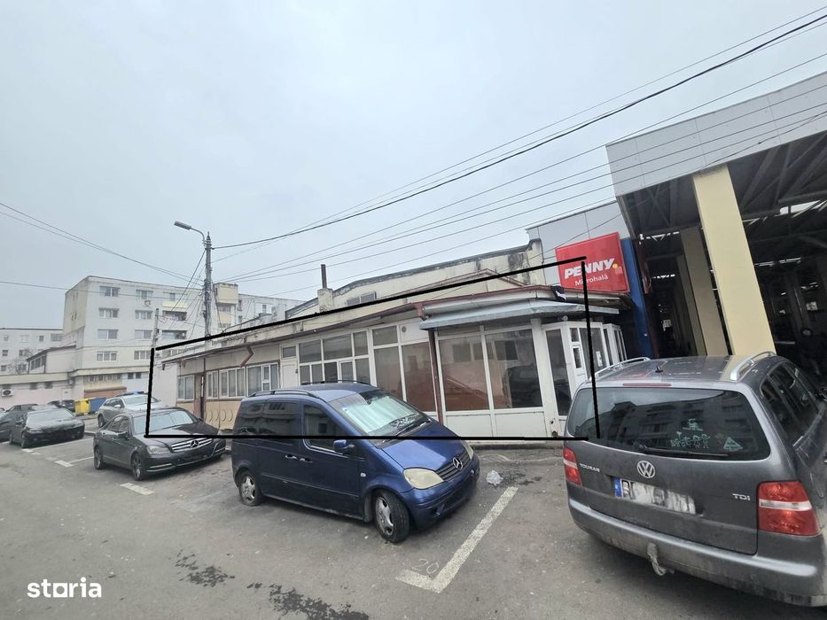 Spatiu Comercial zona Piata Microhala Cladire independenta