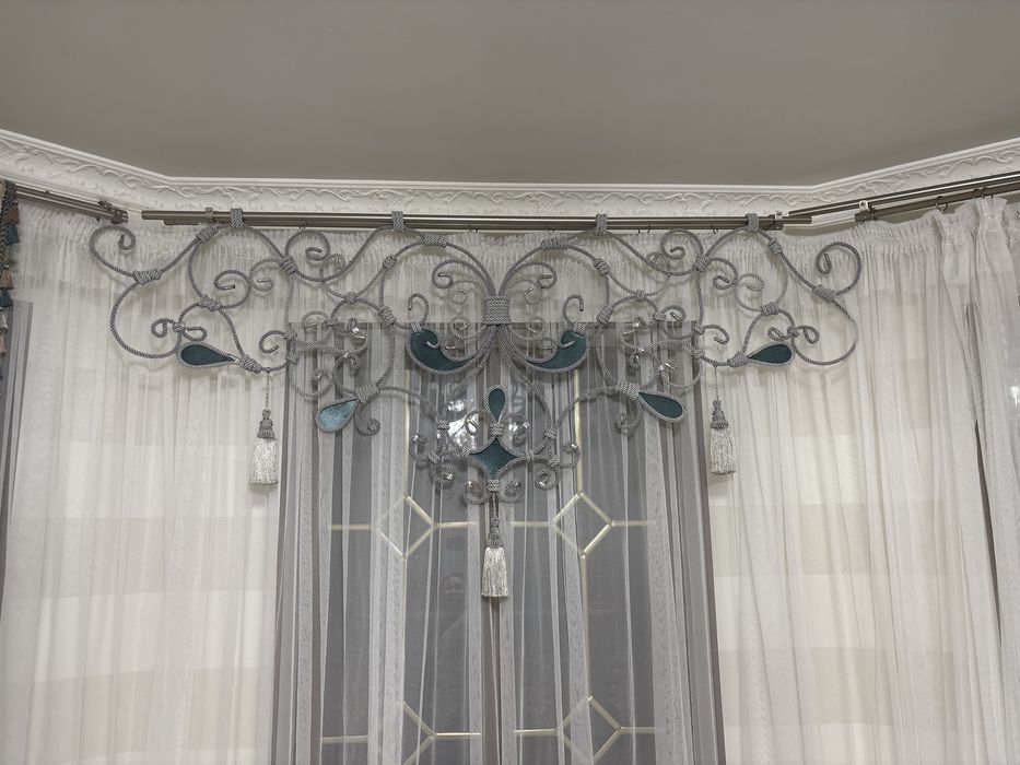 Продам шторы с декором 1///