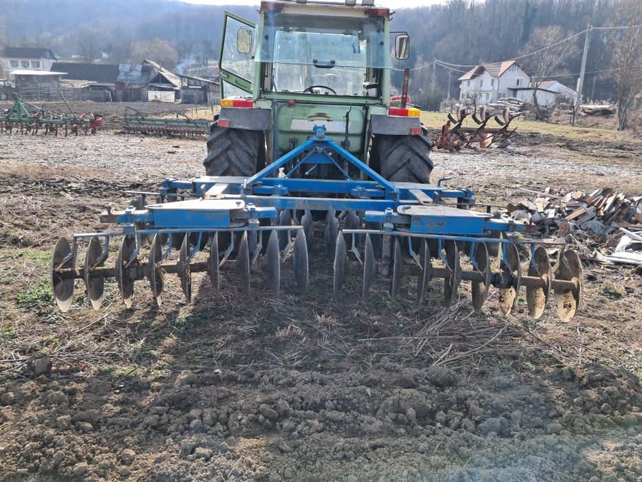 Vînd Disc de 3,2 metri Italian