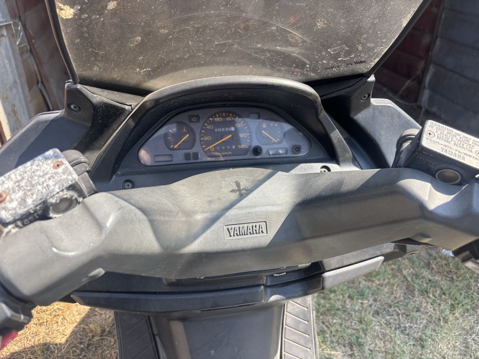 Yamaha majesty 250