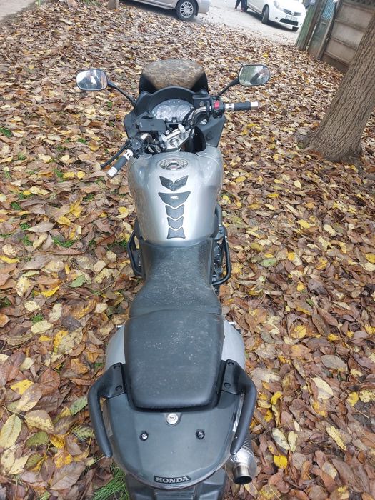 De vânzare/Schimb cu Rulota /Platforma  auto 2000kg. Honda PC38 CBF 60