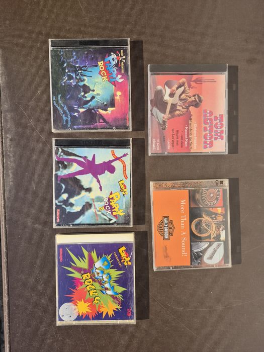 Vând Lot 25 CD muzica usoara straina mixta Rock