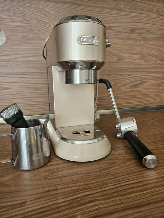 Кафемашина DeLonghi - EC885.BG Dedica, бежова