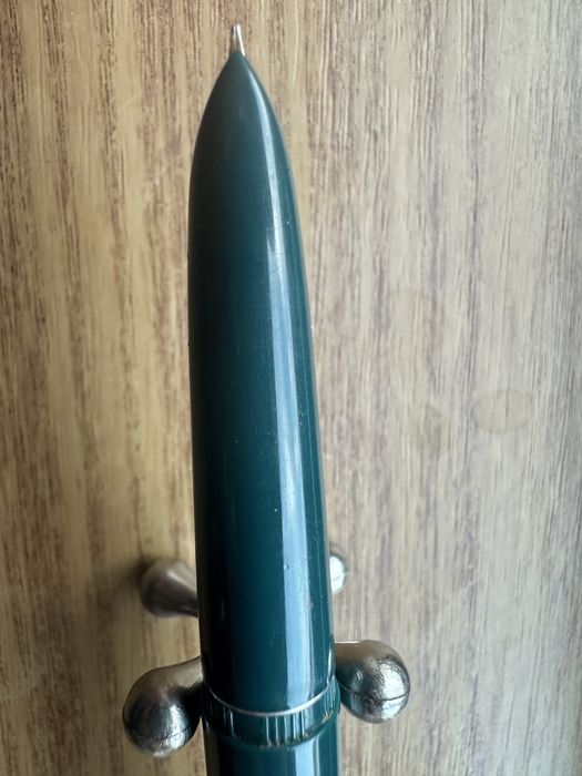 Stilou chinezesc Hero stare  NOS