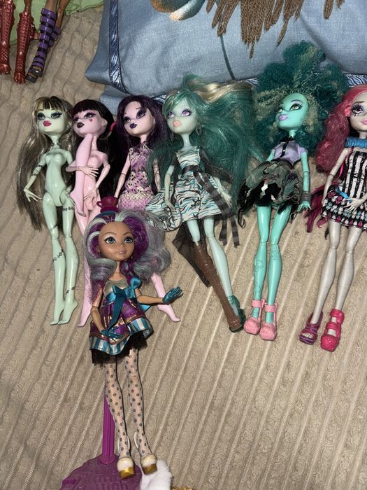 Monster High, Ханни Свомп. Вандала Дублонс