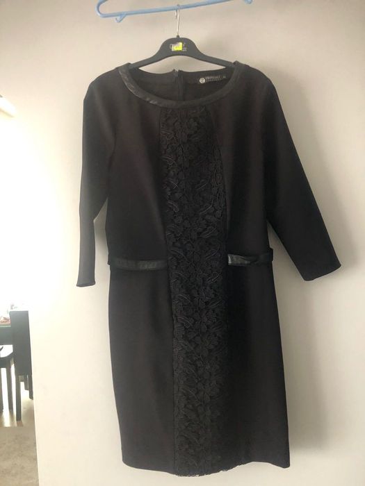 Официална  черна рокля