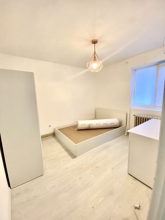Închiriez apartament 2 camere
