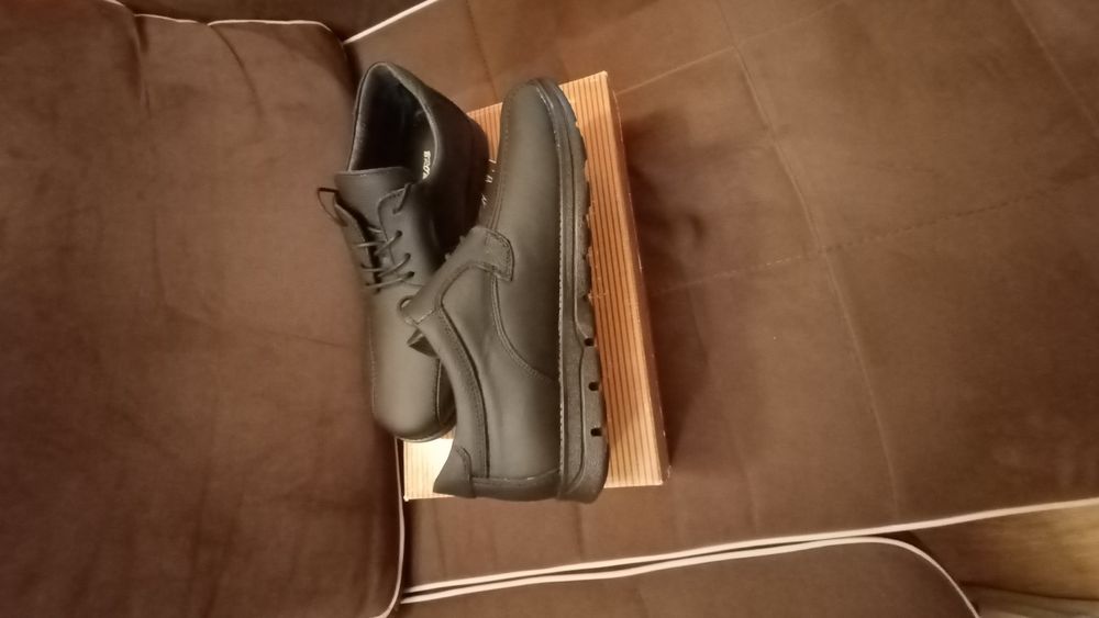 Обувки от естествена кожа  N 42от български производител