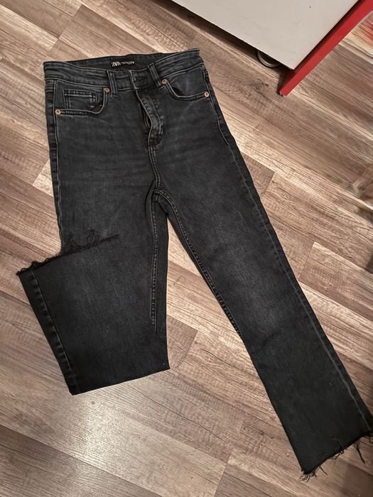 Blugi evazați, Zara bootcut dark blue cu tiv franjurat, S, bleumarin