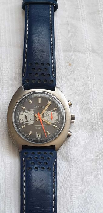 Винтидж швейцарски хронограф Zentra Valjoux 7734