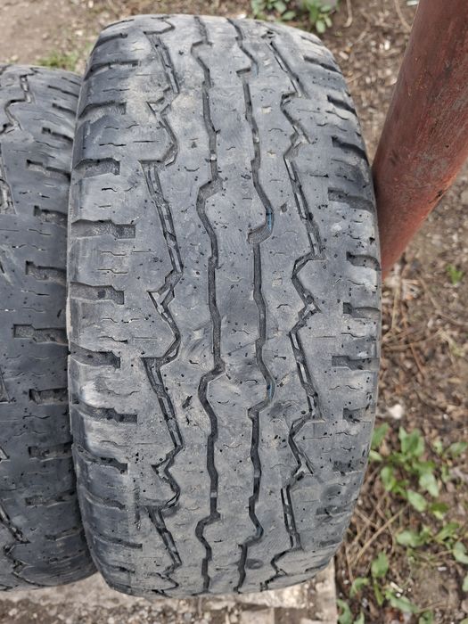Продам шины 215/65/16 нокиа