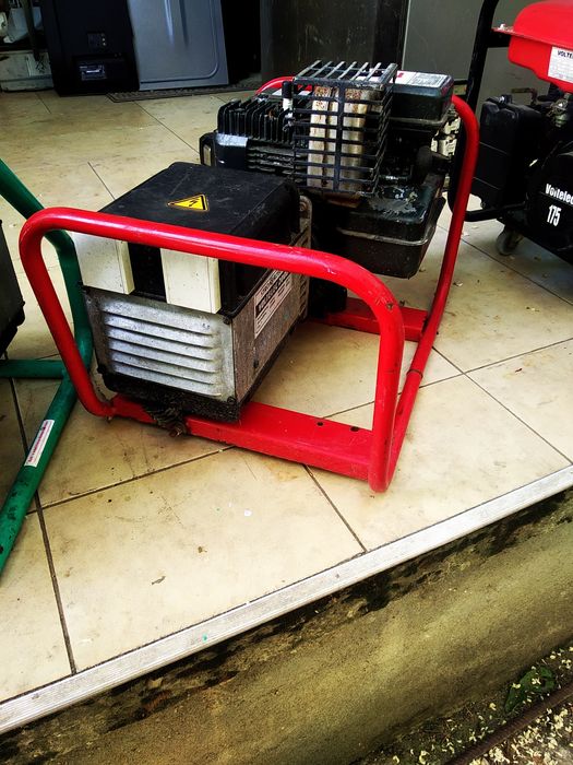 Generator ,BOSCH,TECUMSEH,2-2,8kw funcţionare excelentà