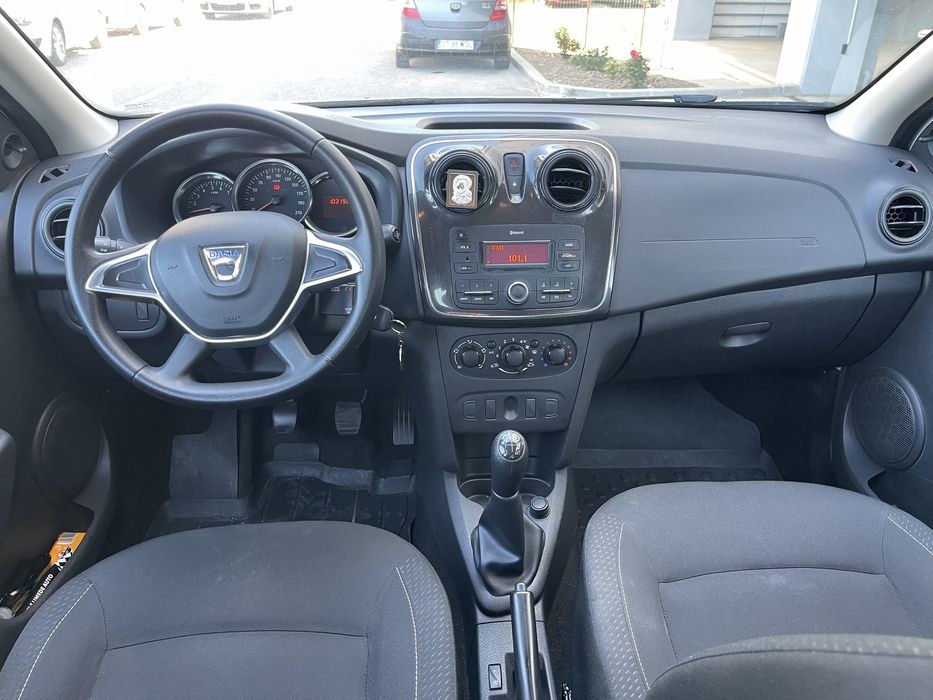 De inchiriat Dacia Sandero 2017 (ridesharing/bolt/uber)